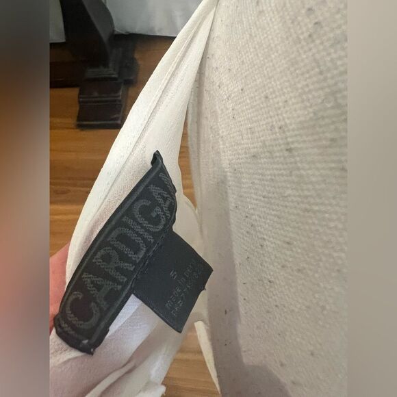 cardigan women’s white tee size Small - Picture 6 of 7